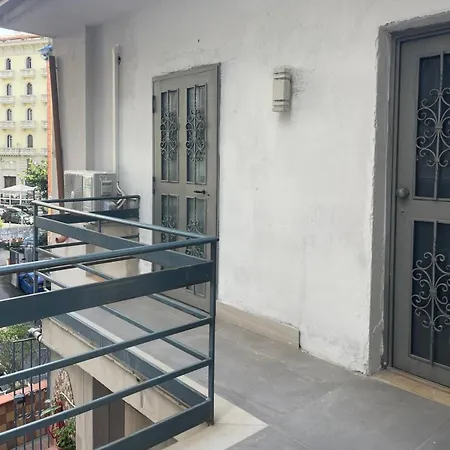 House Piazza Plebiscito By Loveinthetravel Bed & Breakfast